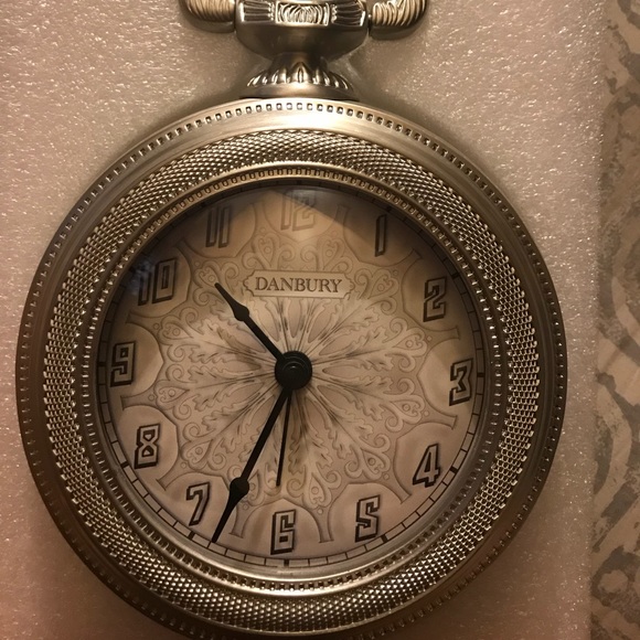 Danbury Watch Pocket 2025